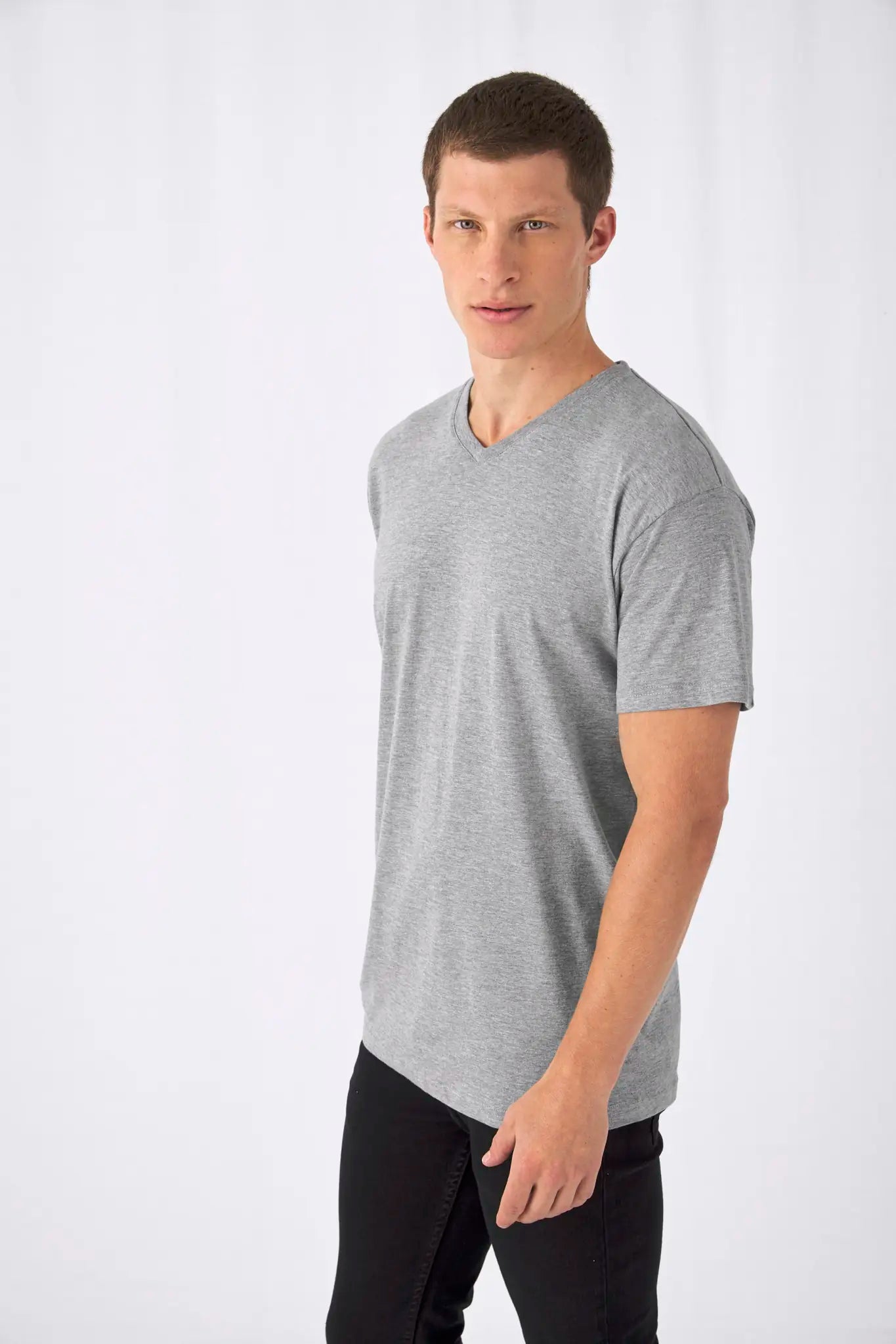 all-groups Men's T-Shirt Exact V Neck