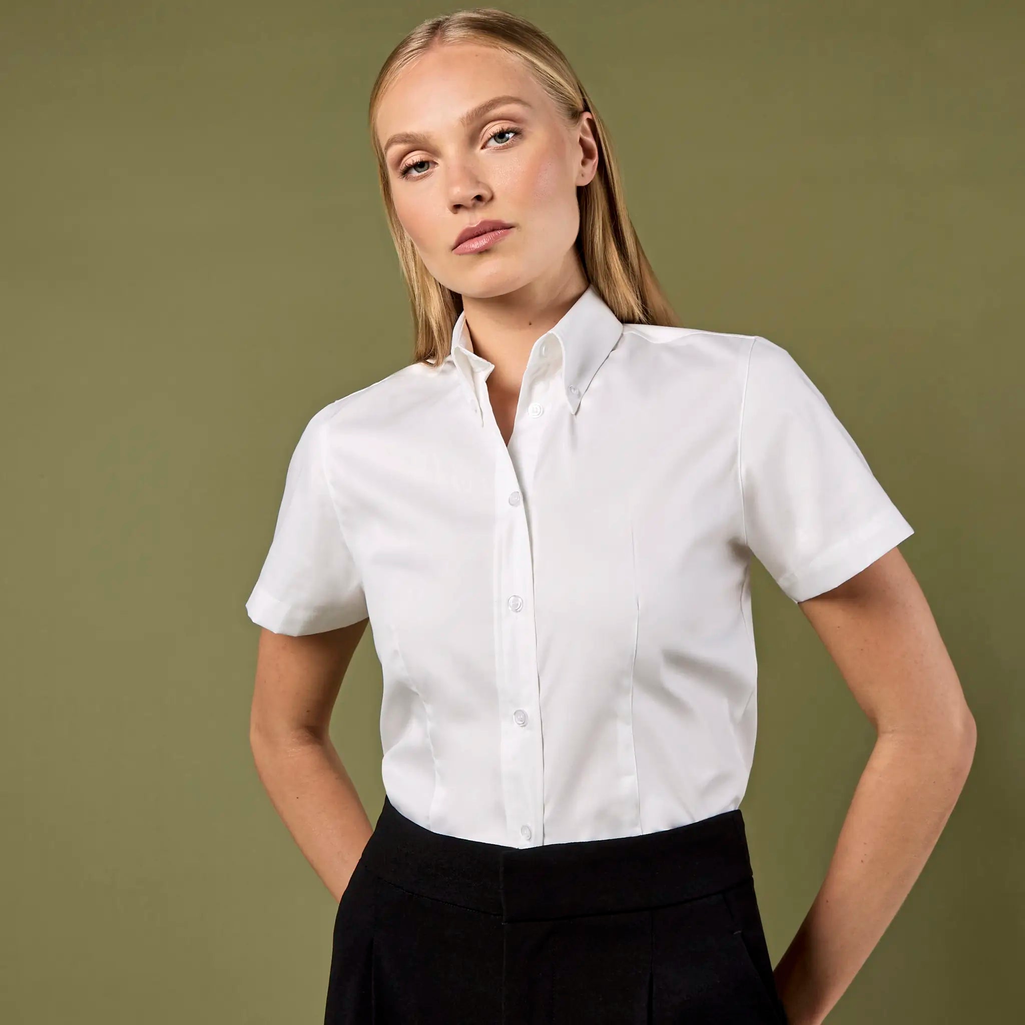 all-groups Women's Tailored Fit Corporate Oxford Shirt Short Sleeve