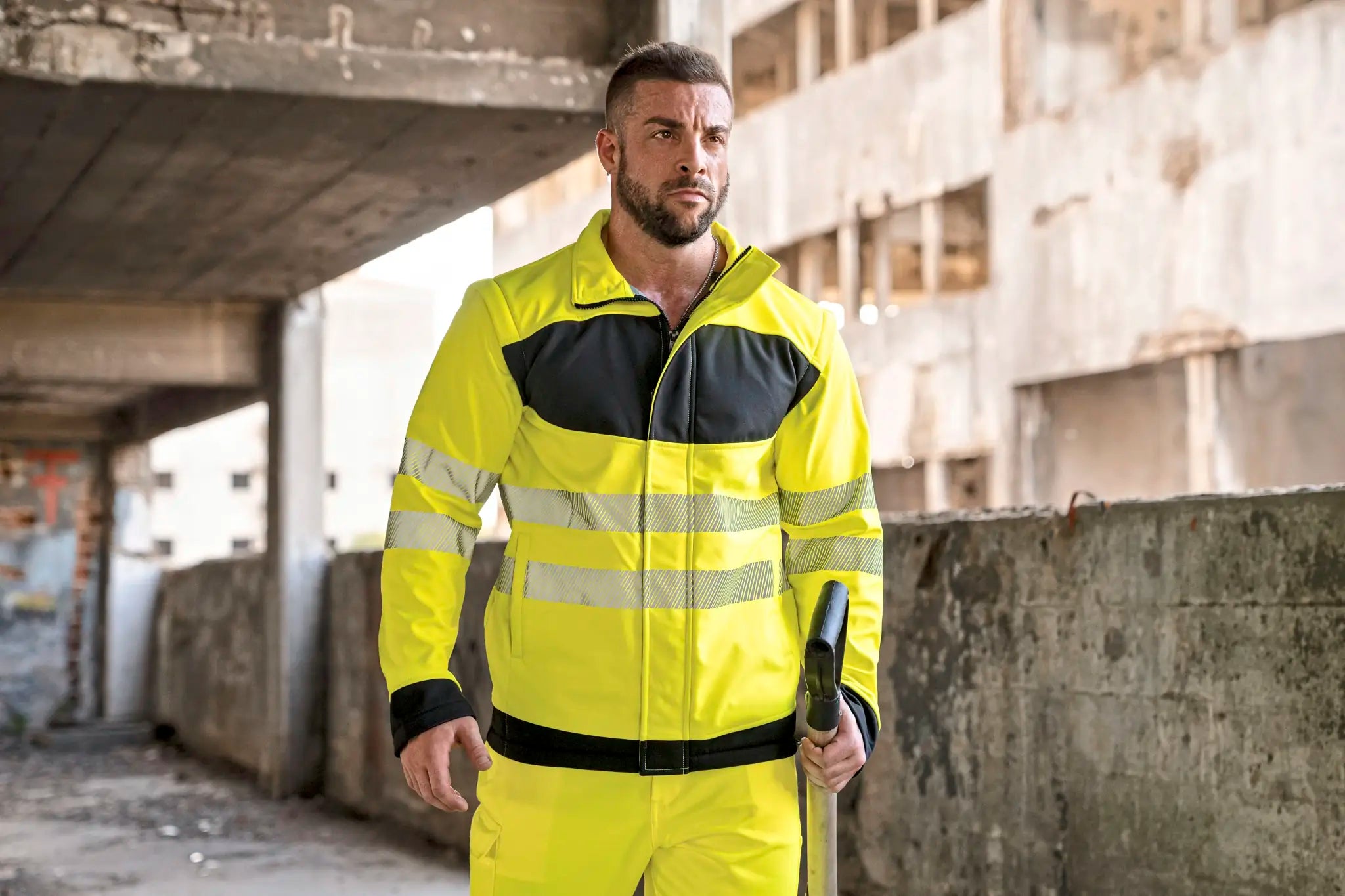 all-groups Men's EOS Hi Vis Workwear Softshell Jacket