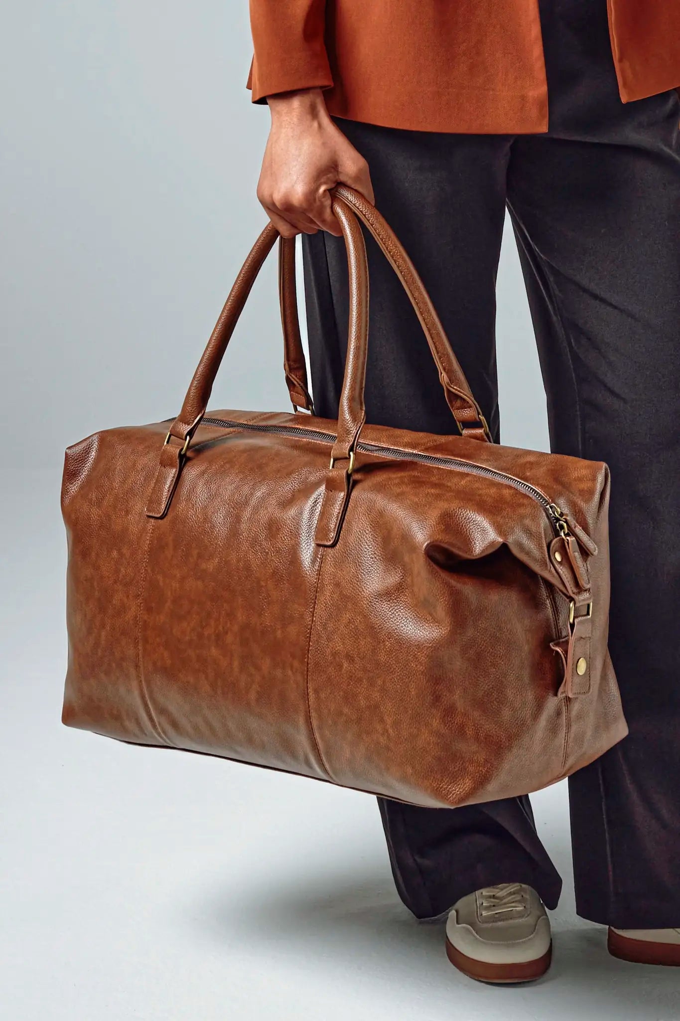 all-groups NuHide Weekender