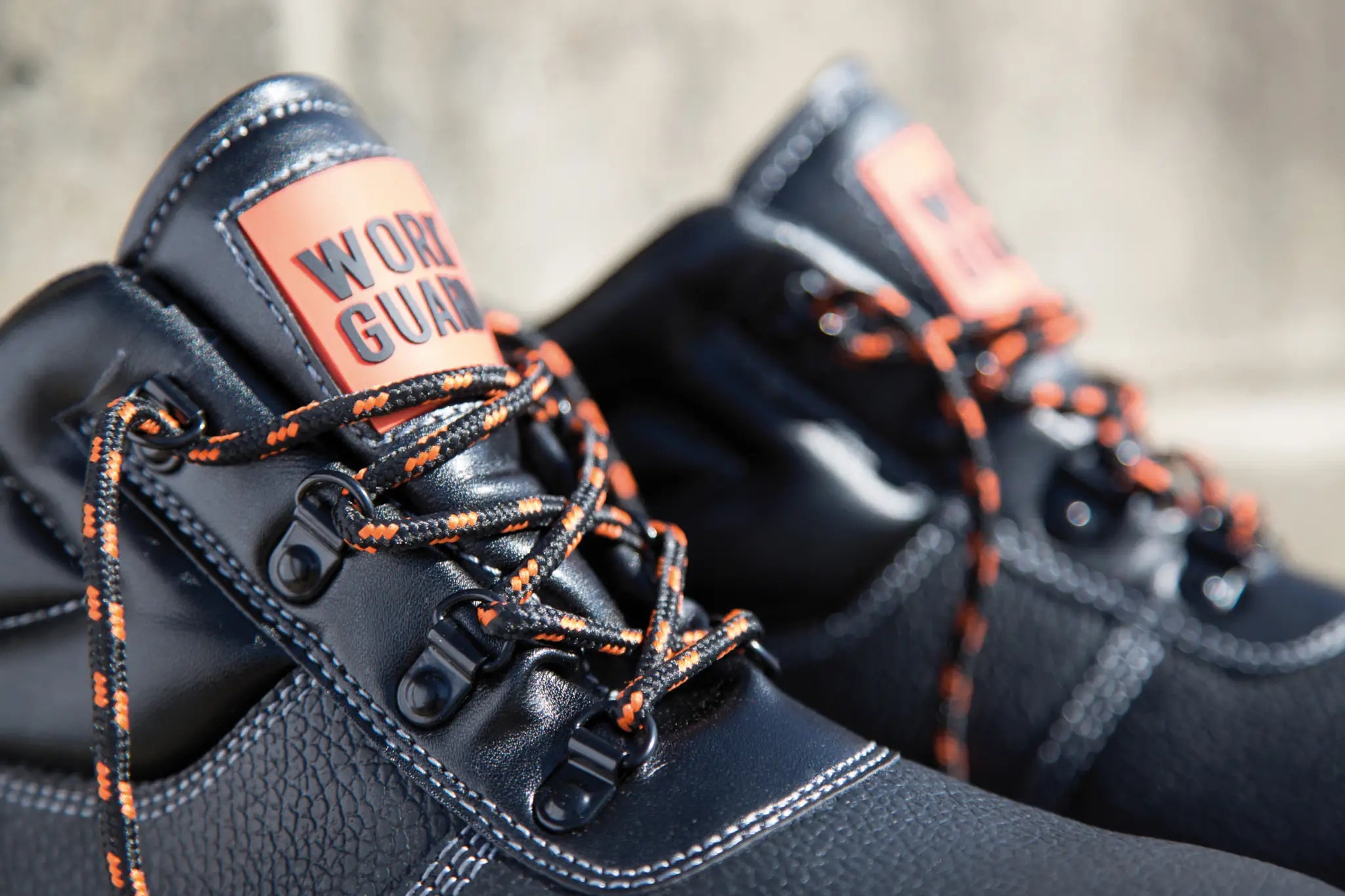 all-groups Defence Safety Boot