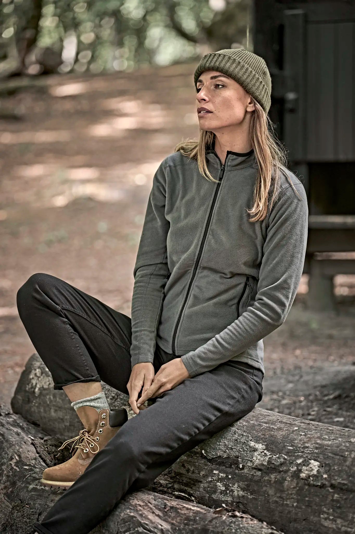 all-groups Women's Active Fleece