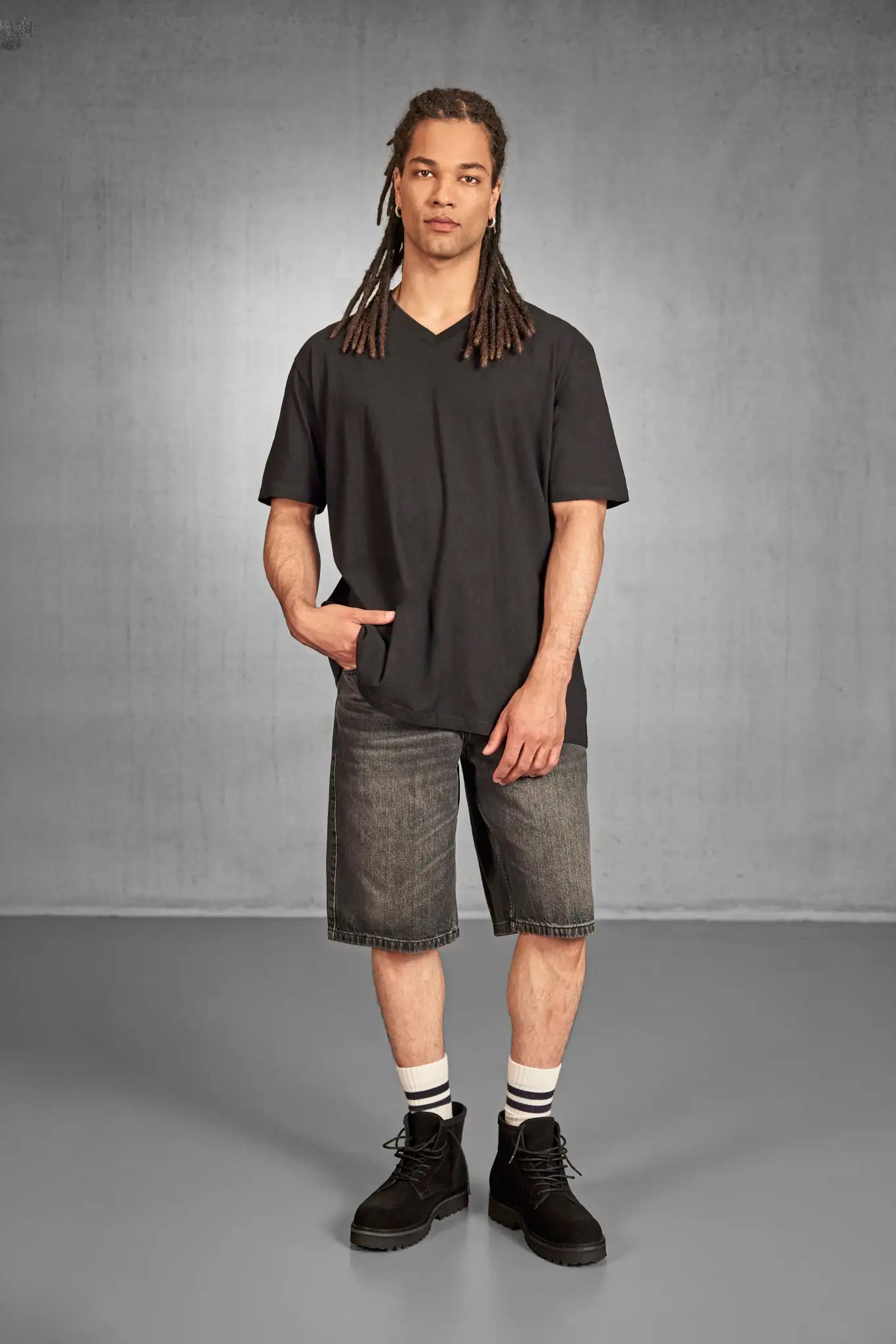 all-groups Men's T-Shirt E150