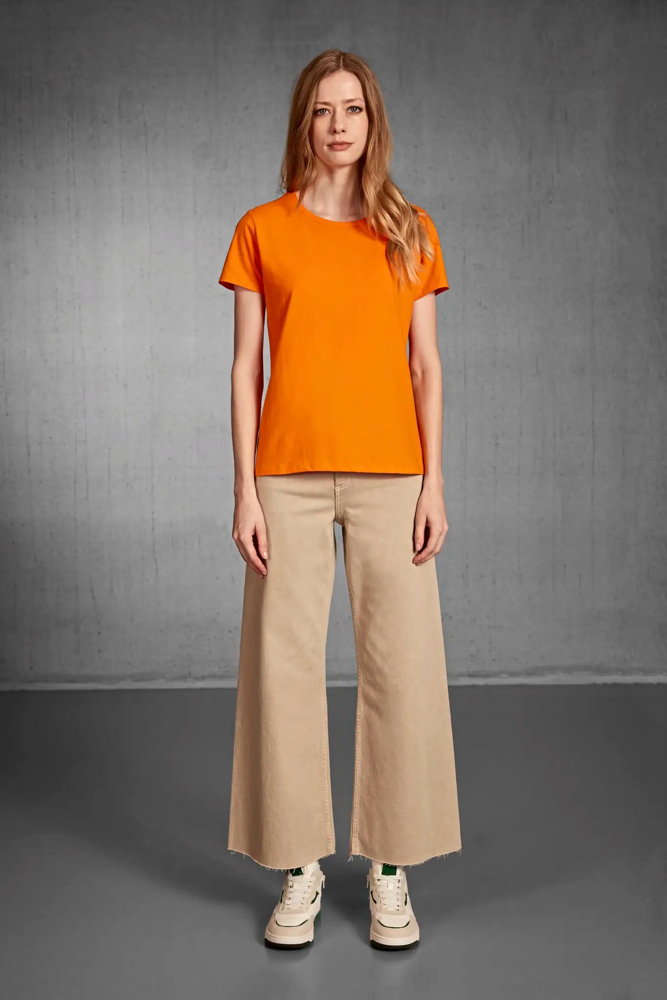 all-groups Women's T-Shirt E190