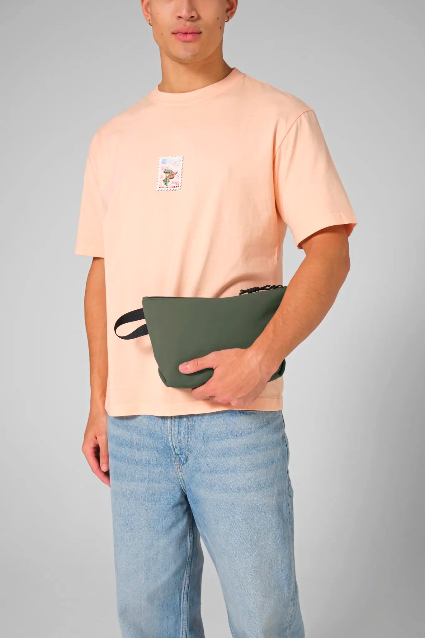 all-groups Minimal Lifestyle Pouch
