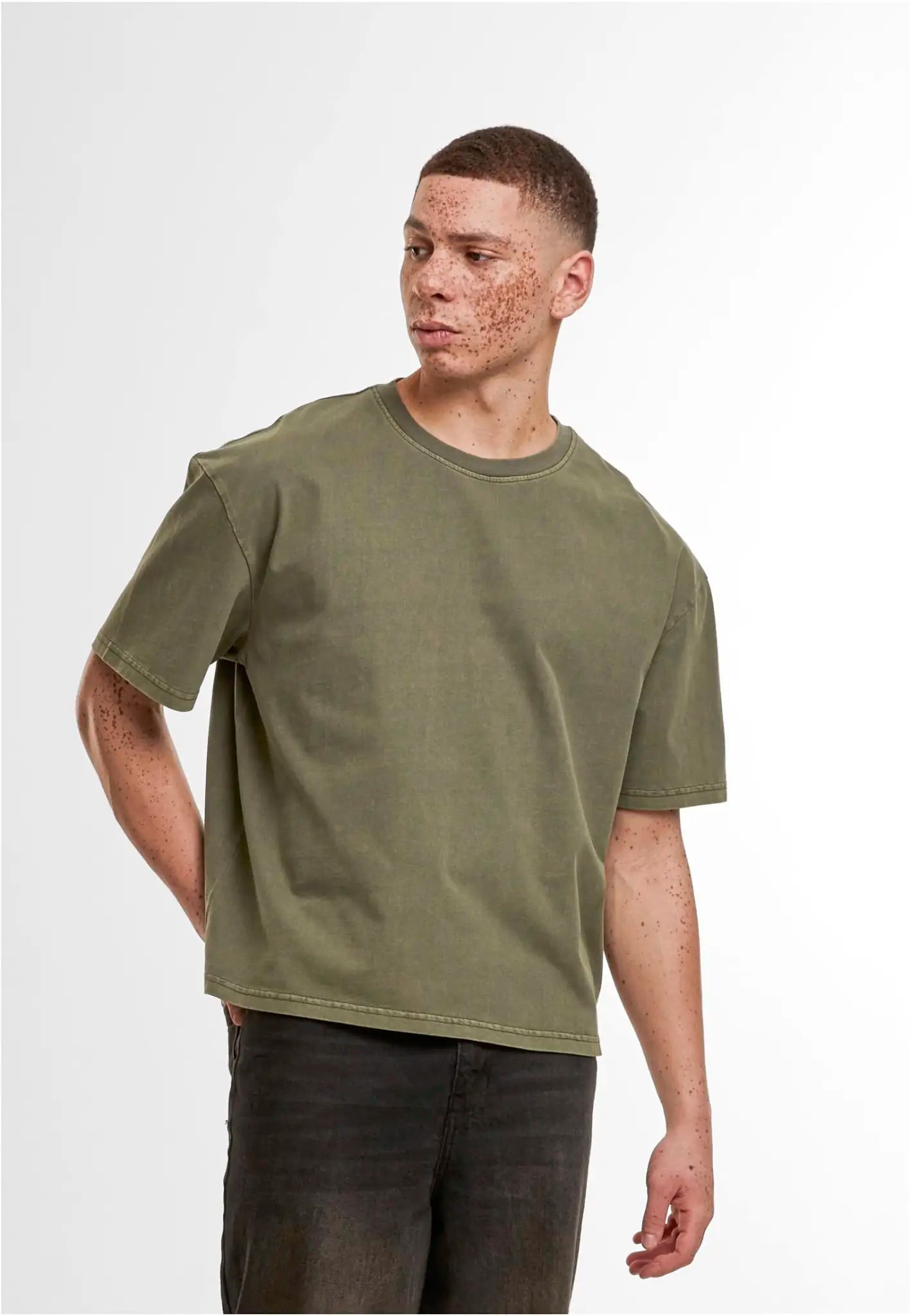 all-groups Men's Vintage Cropped Heavy Oversize T-Shirt