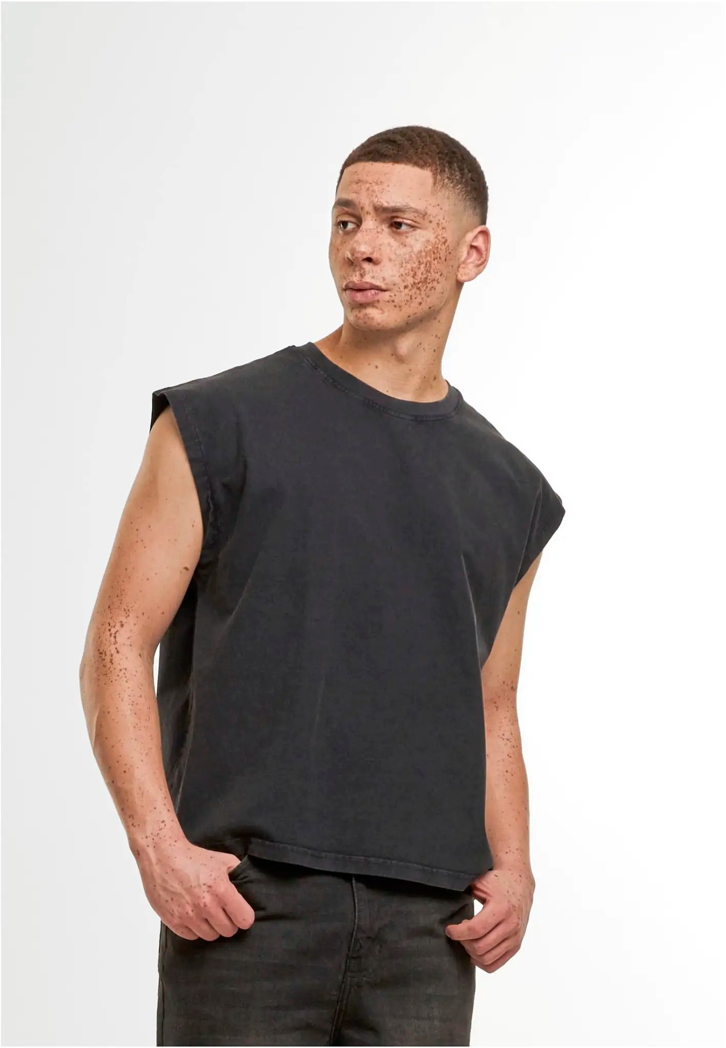 all-groups Men's Vintage Cropped Heavy Sleeveless T-Shirt