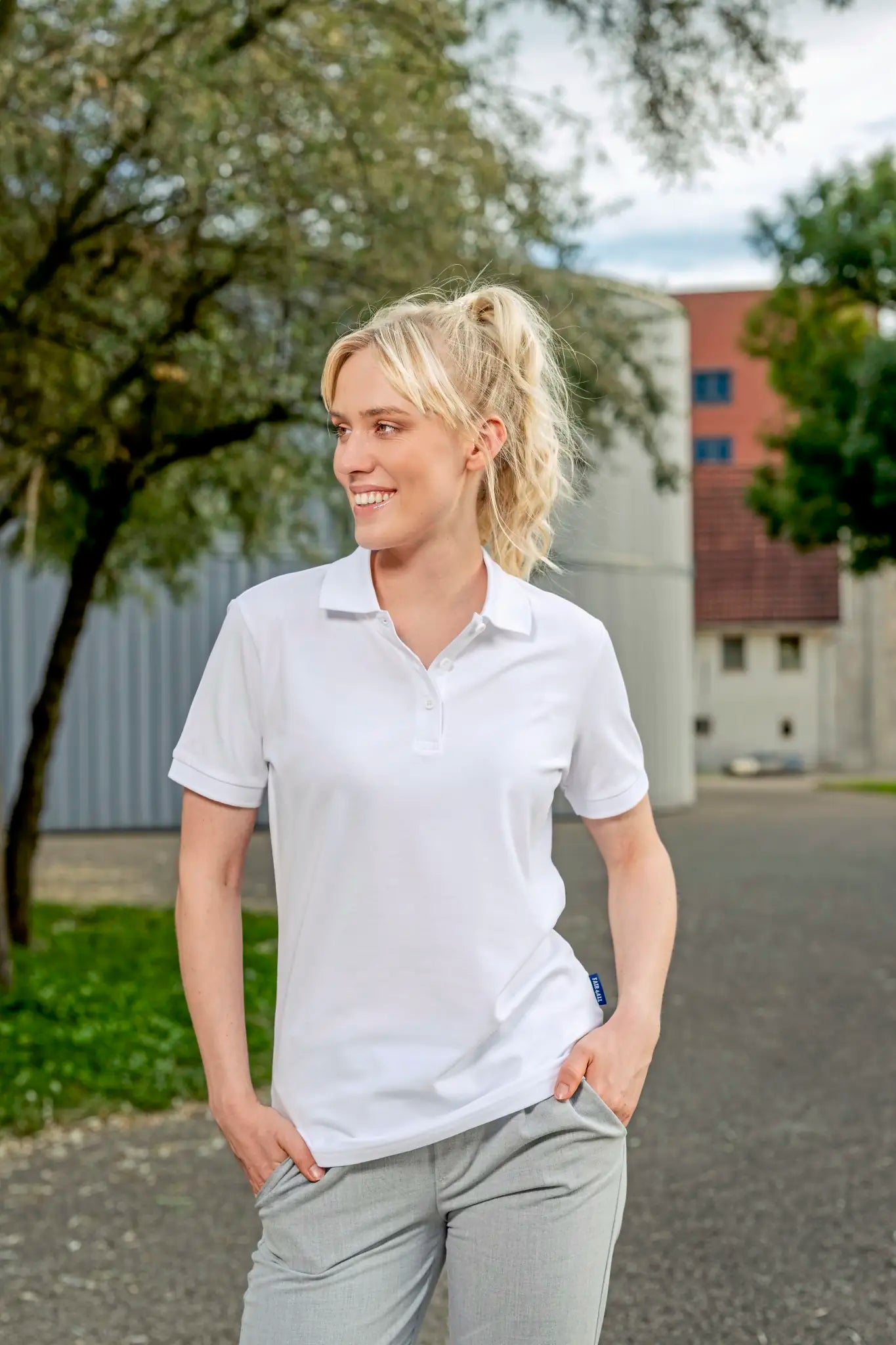 all-groups Women's Luxury Stretch Polo