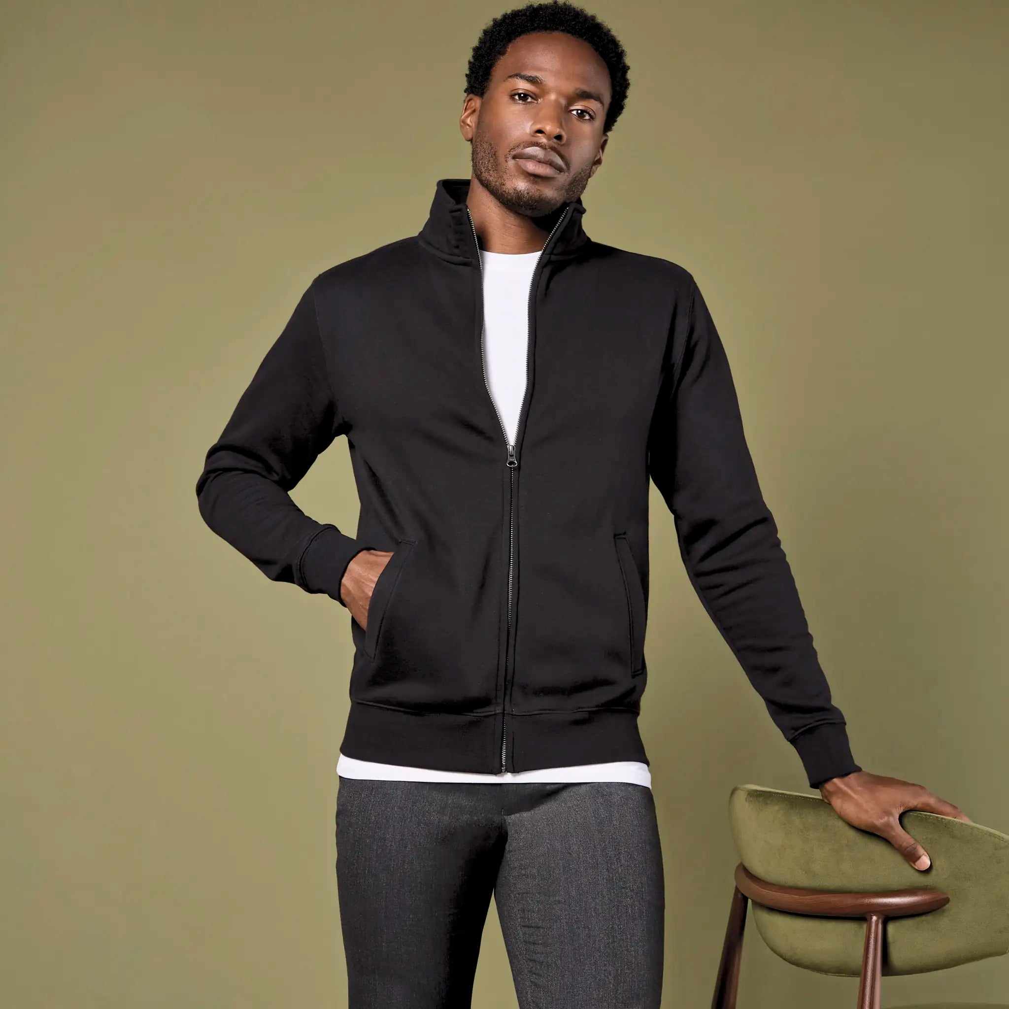 all-groups Men's Regular Fit Zipped Sweatshirt