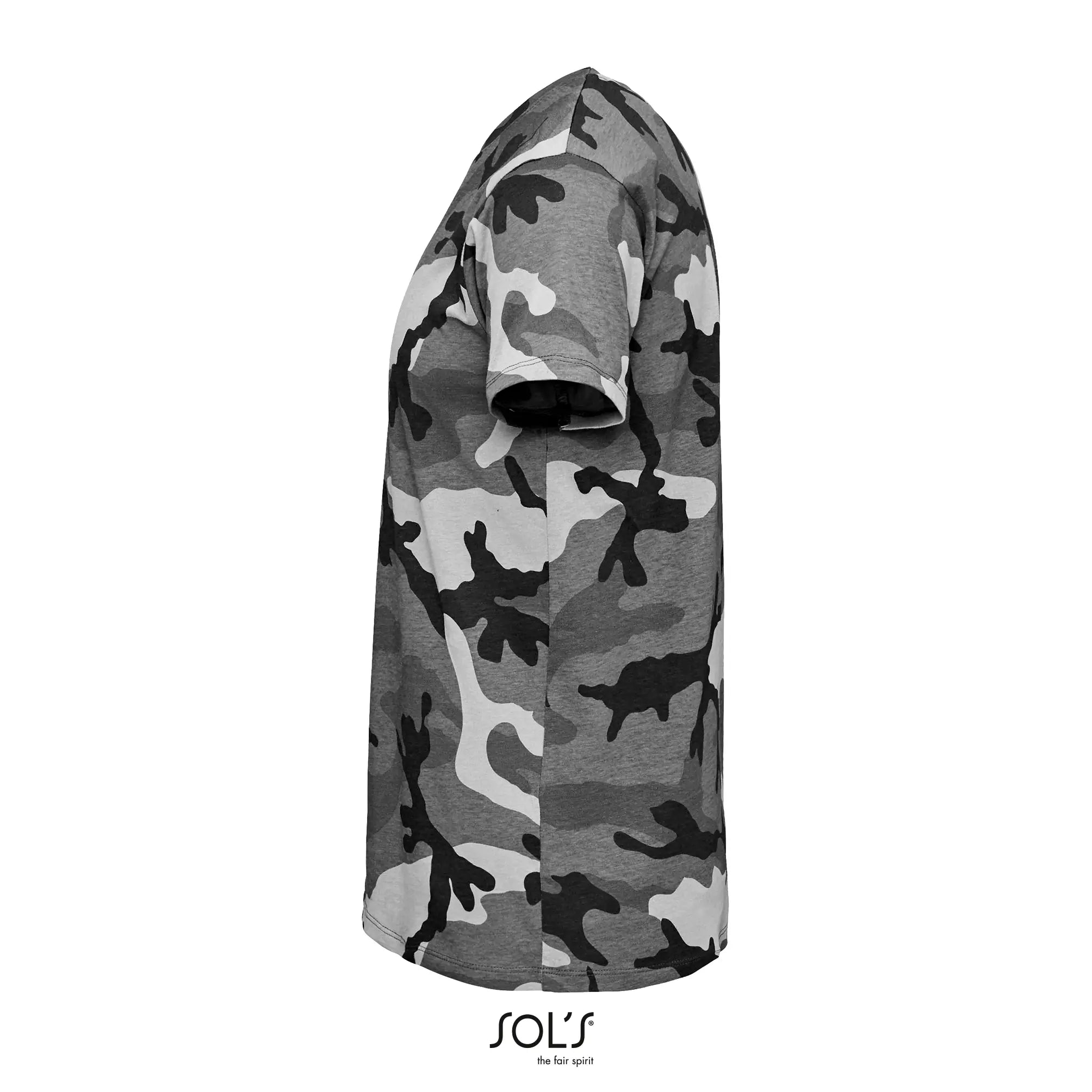 all-groups Men's Camo T-Shirt