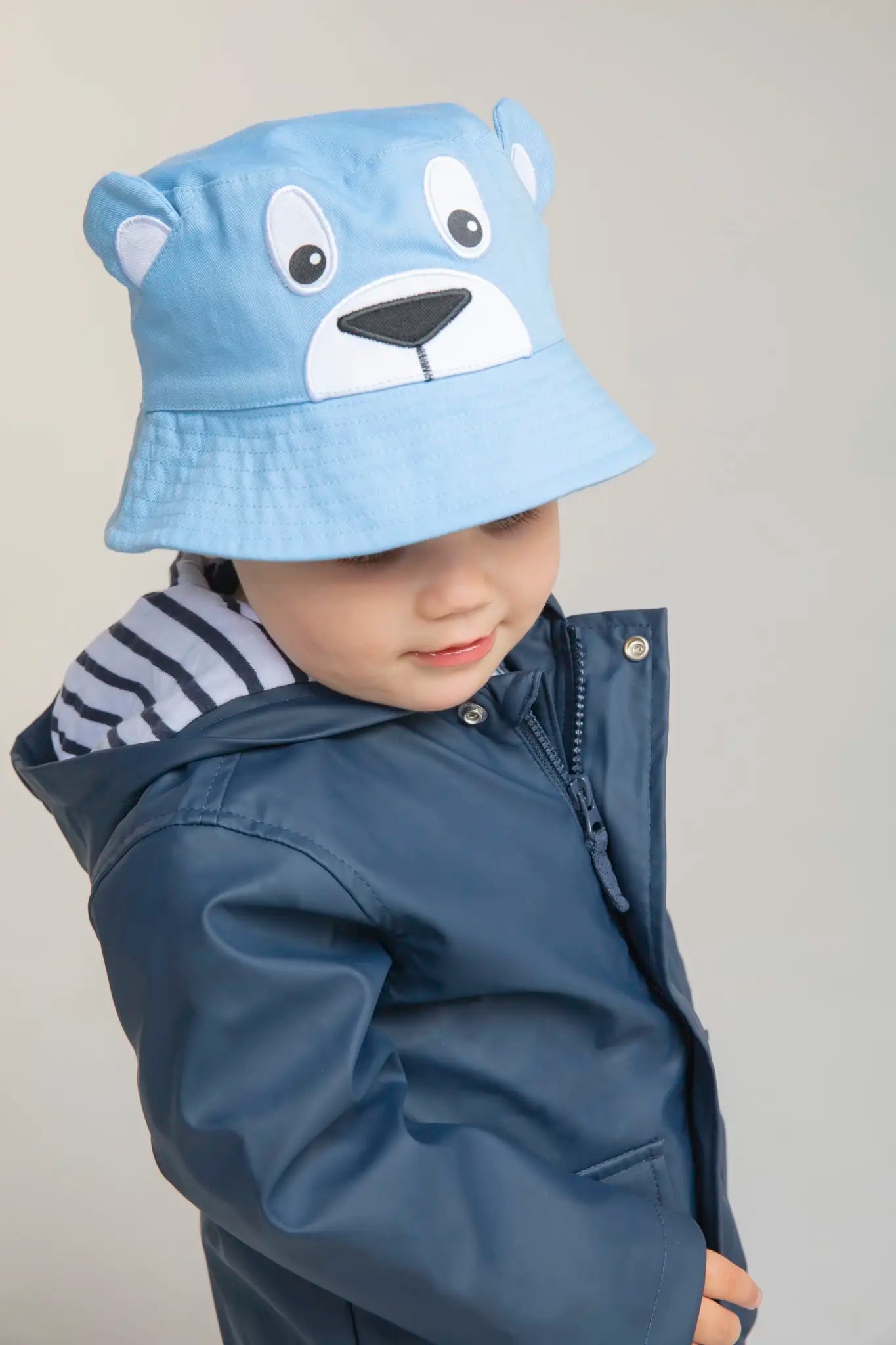 all-groups Character Bucket Hat