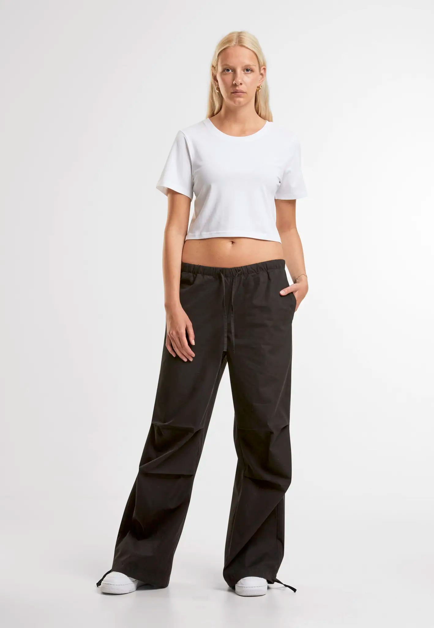 all-groups Women's Cropped Tee