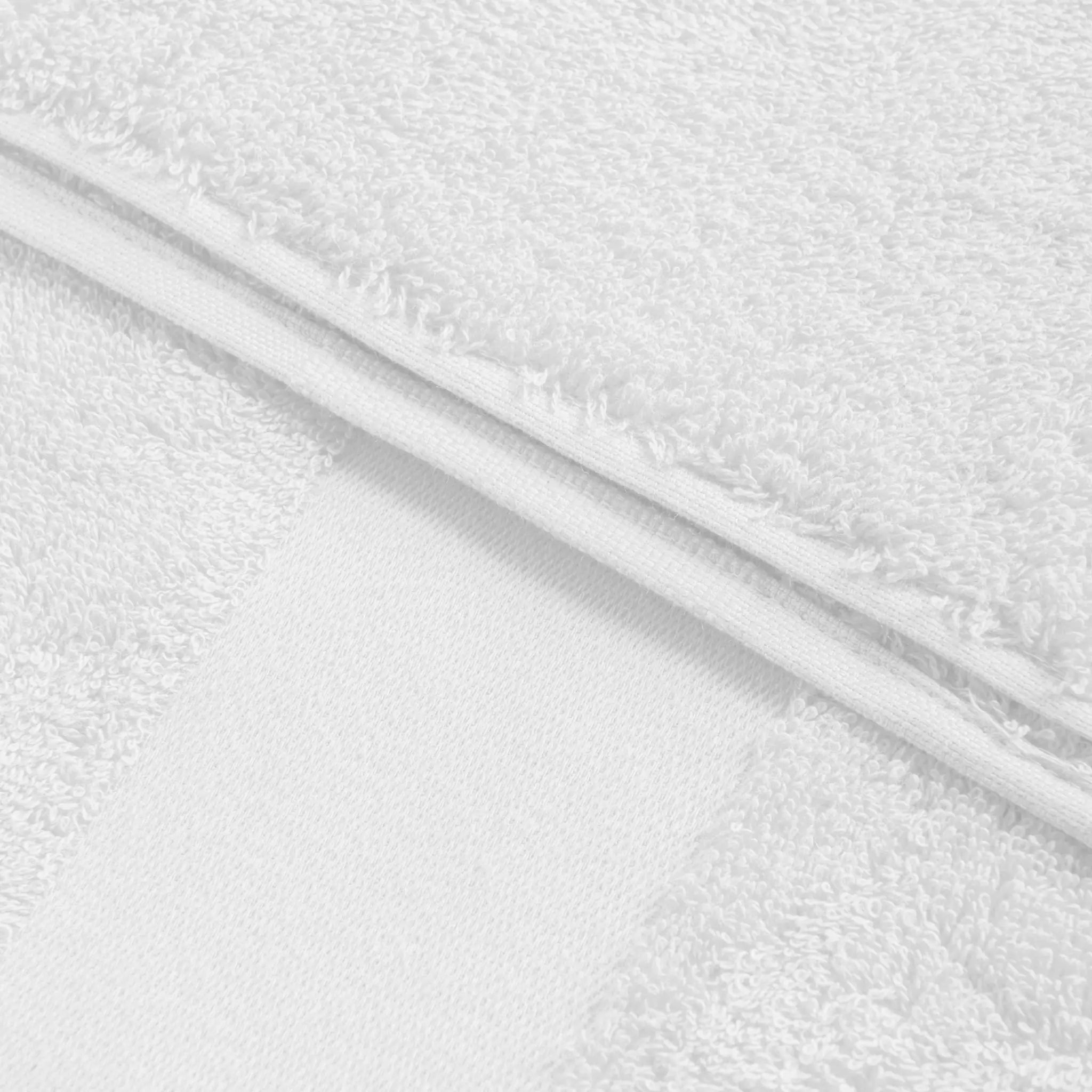 all-groups First Class Shower Towel