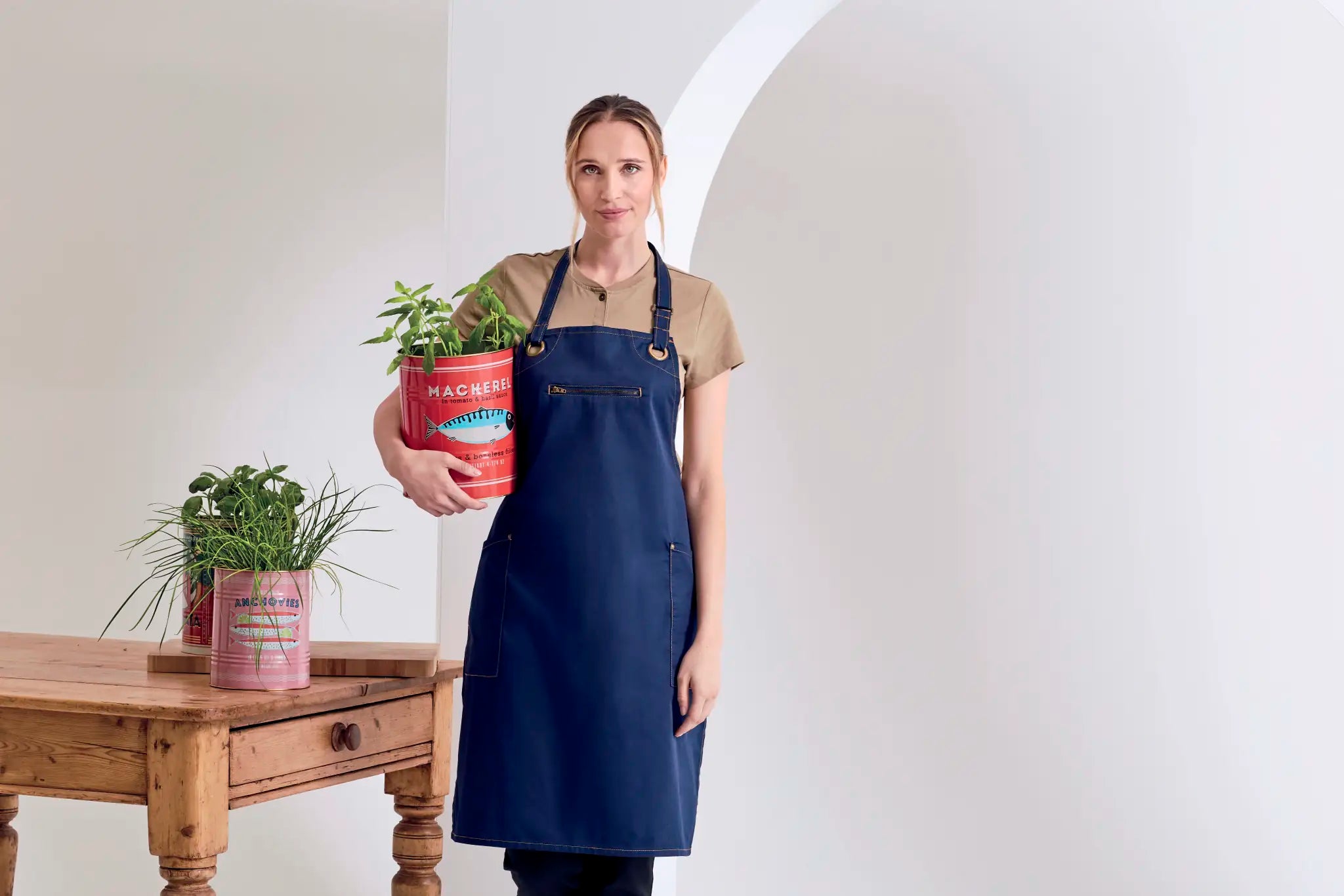 all-groups 'Barley' Contrast Stitch Sustainable Bib Apron