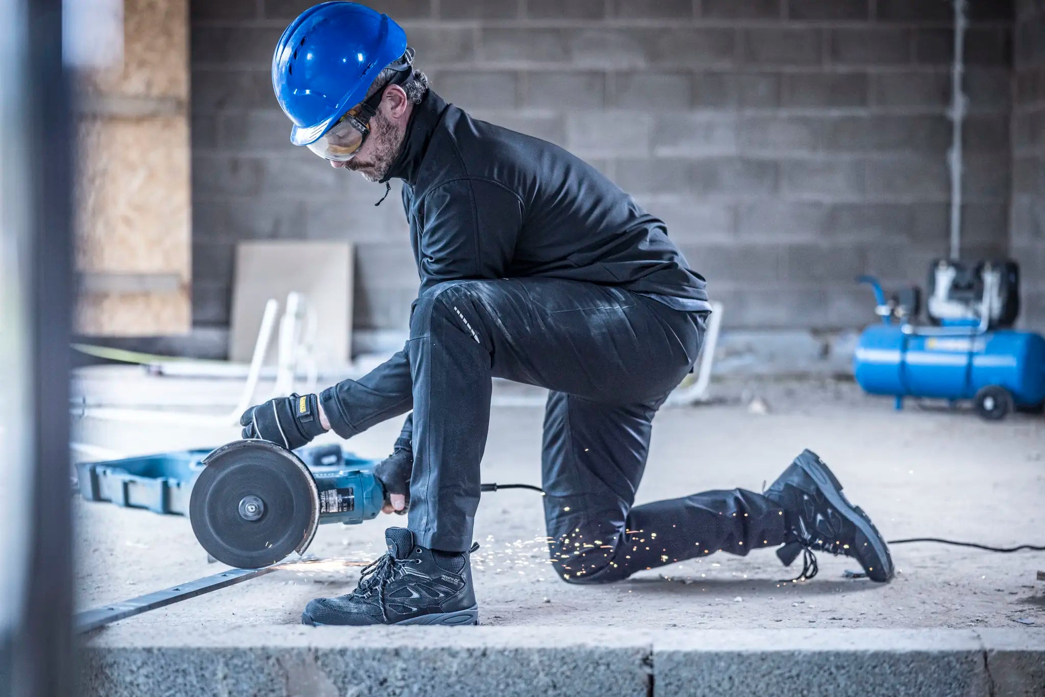 all-groups Men's X PRO Beacon Waterproof Trouser