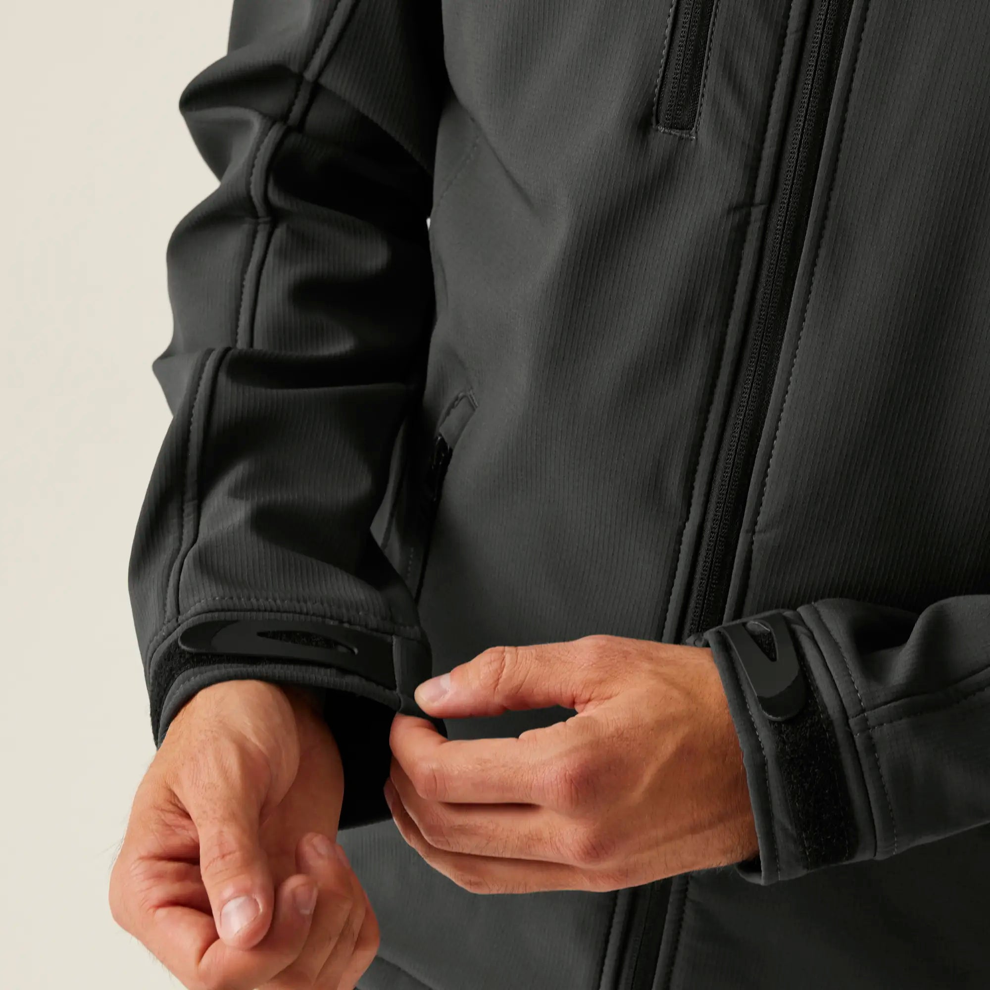 all-groups Men's Sandstorm Workwear Softshell