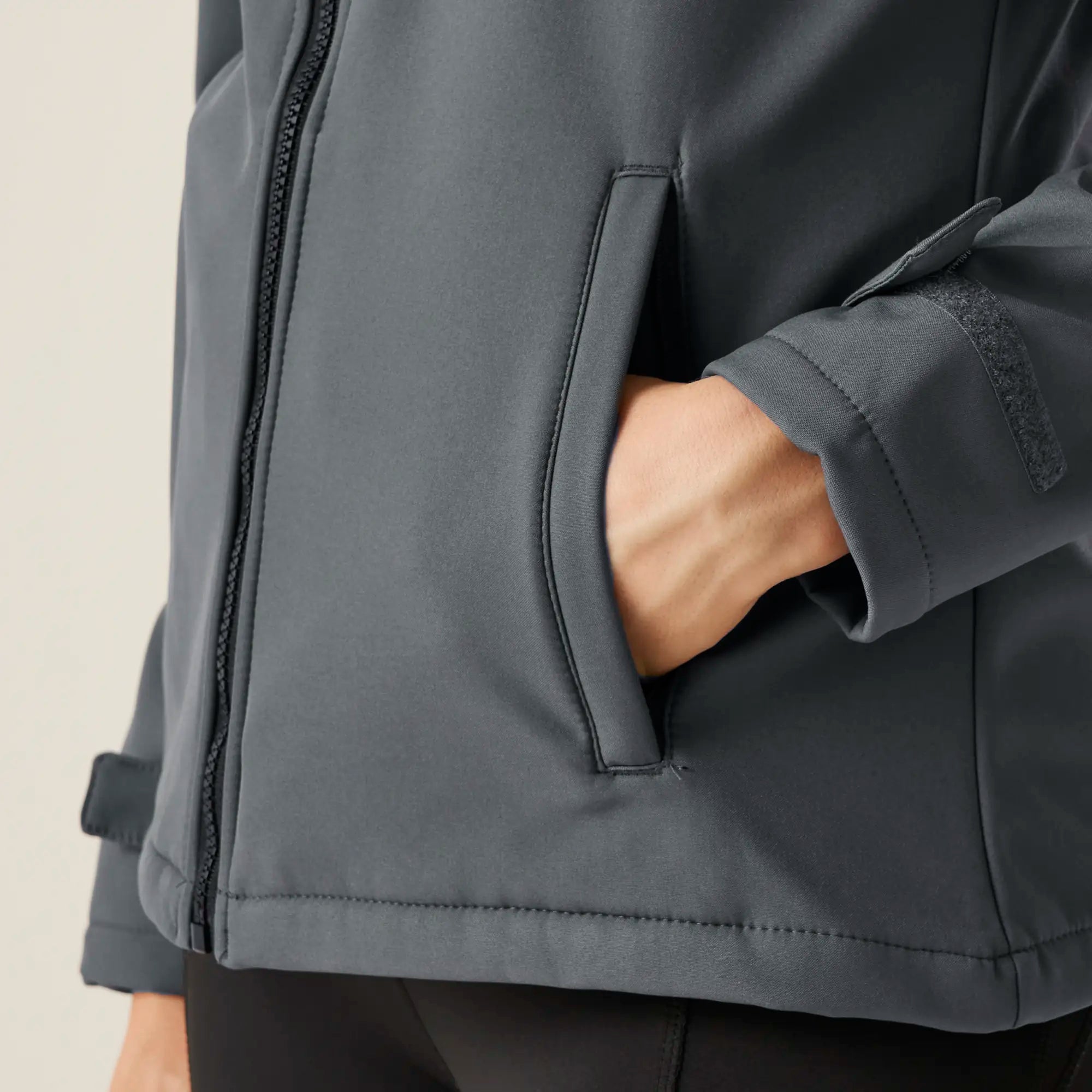 all-groups Women's Venturer 3 Layer Hooded Softshell Jacket