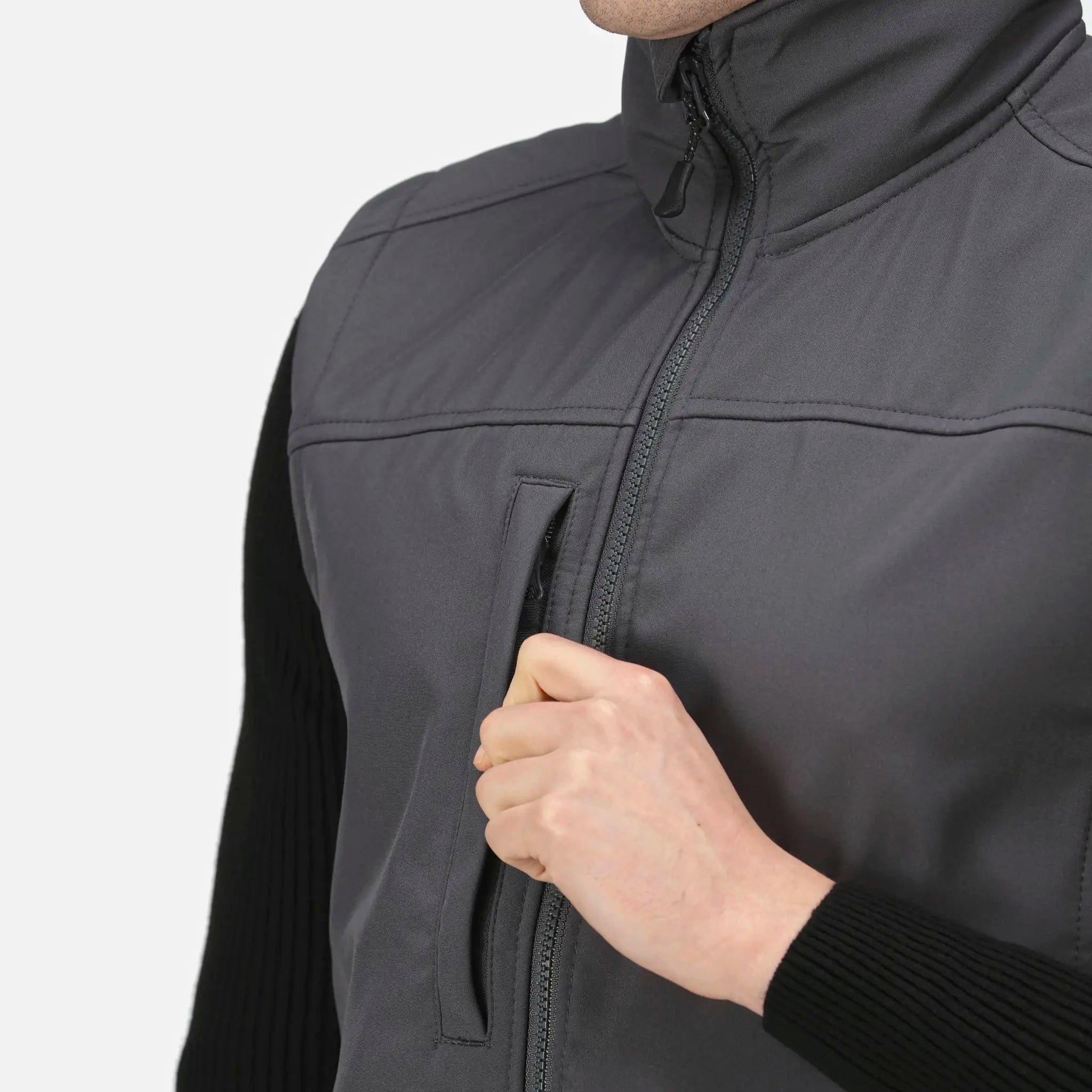 all-groups Men's Flux Softshell Bodywarmer