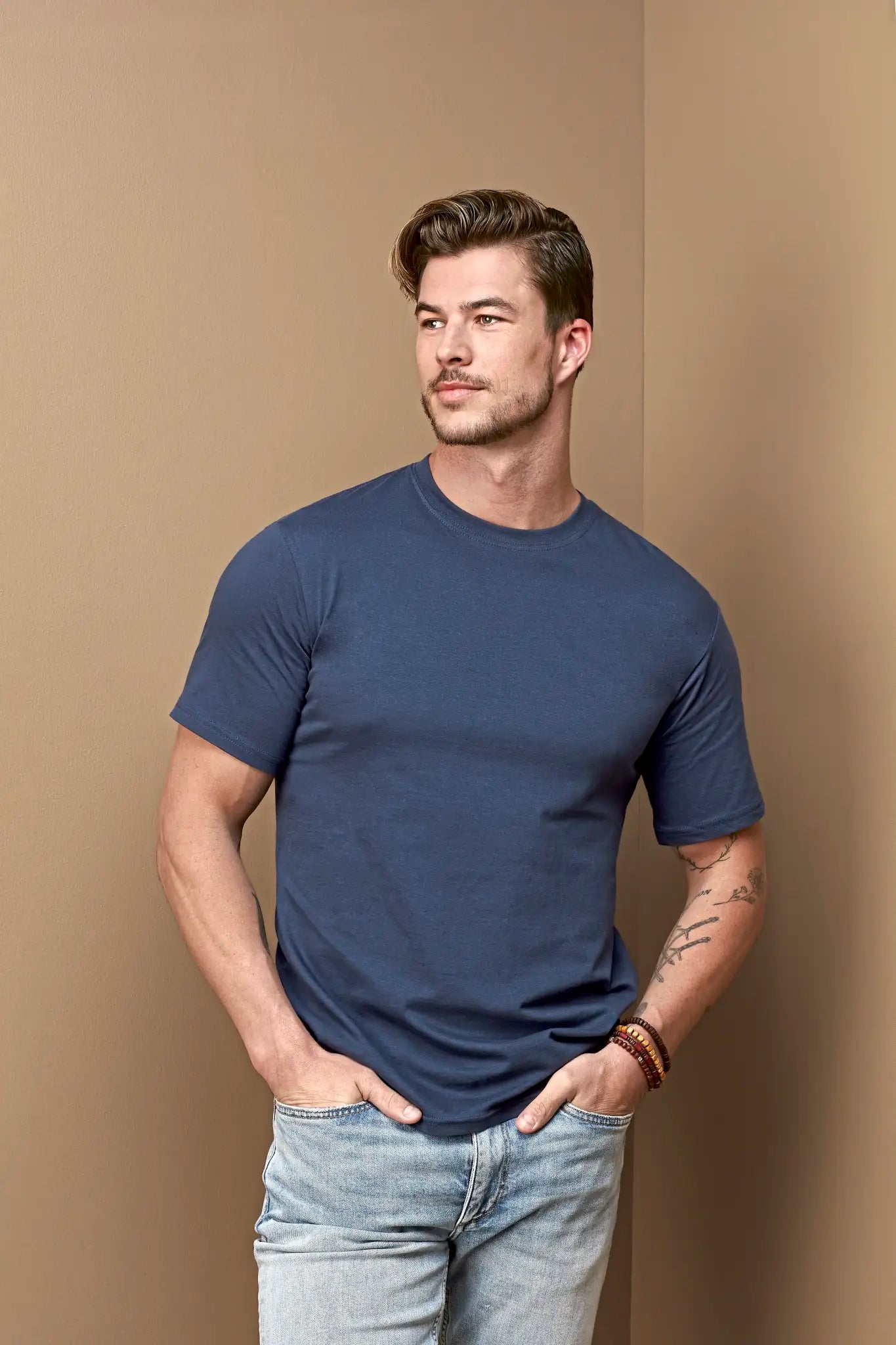 all-groups Men's Classic T-Shirt Fitted