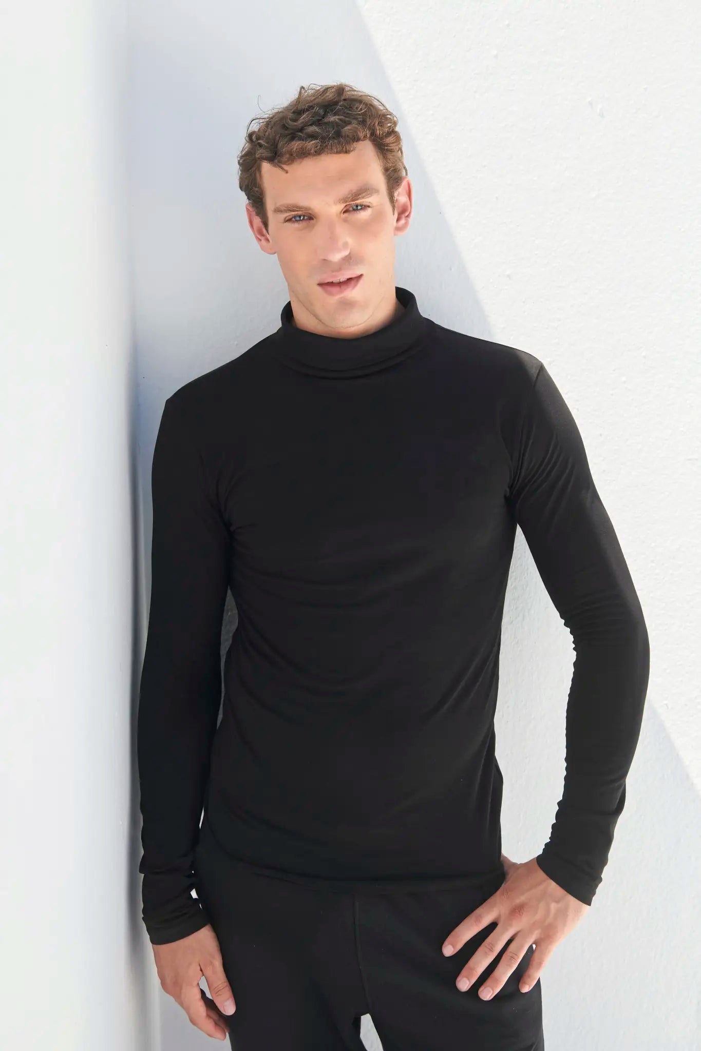 all-groups Men's Feel Good Stretch Roll Neck Top