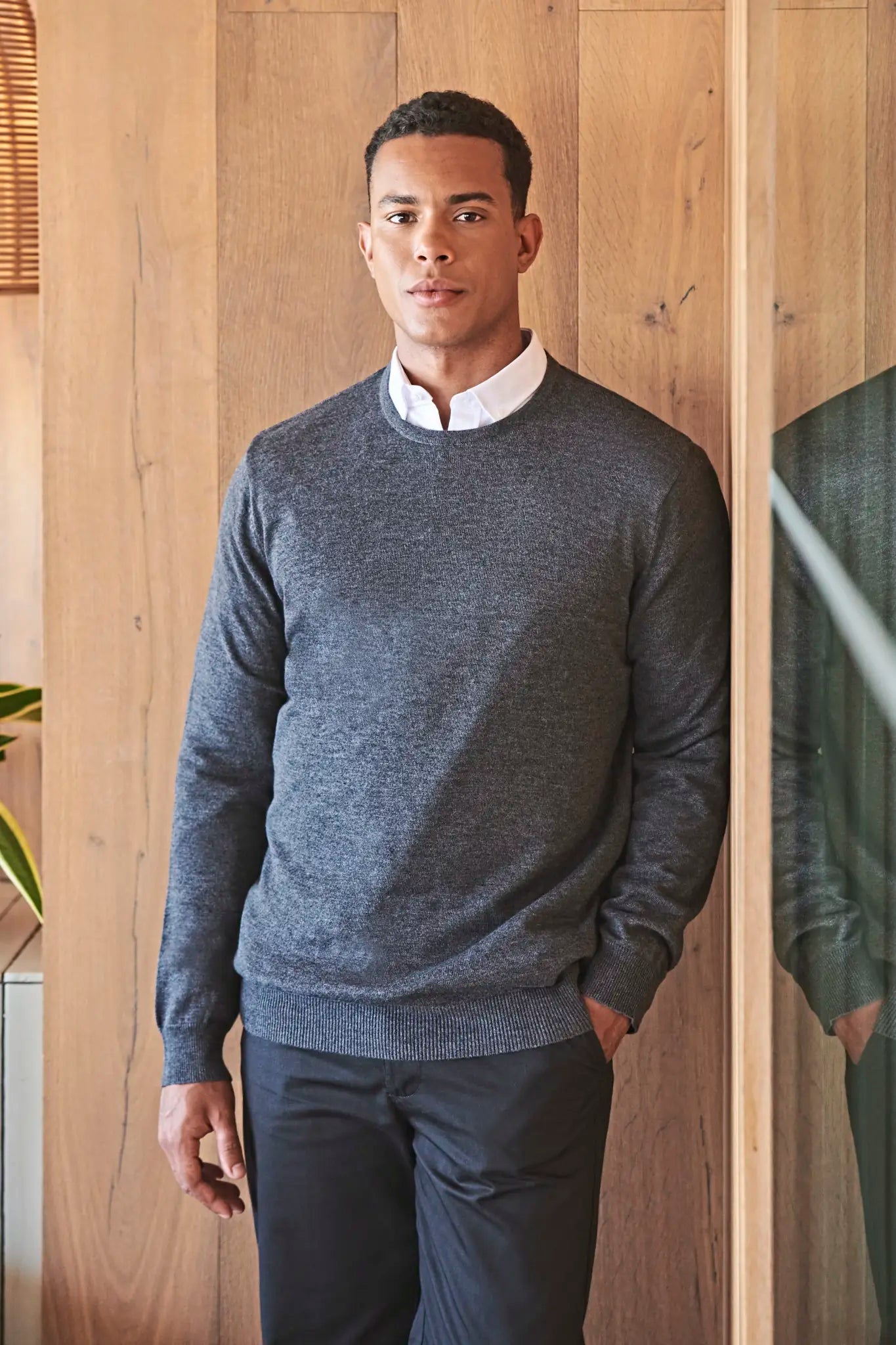 all-groups Men's Lightweight Crew Neck Jumper